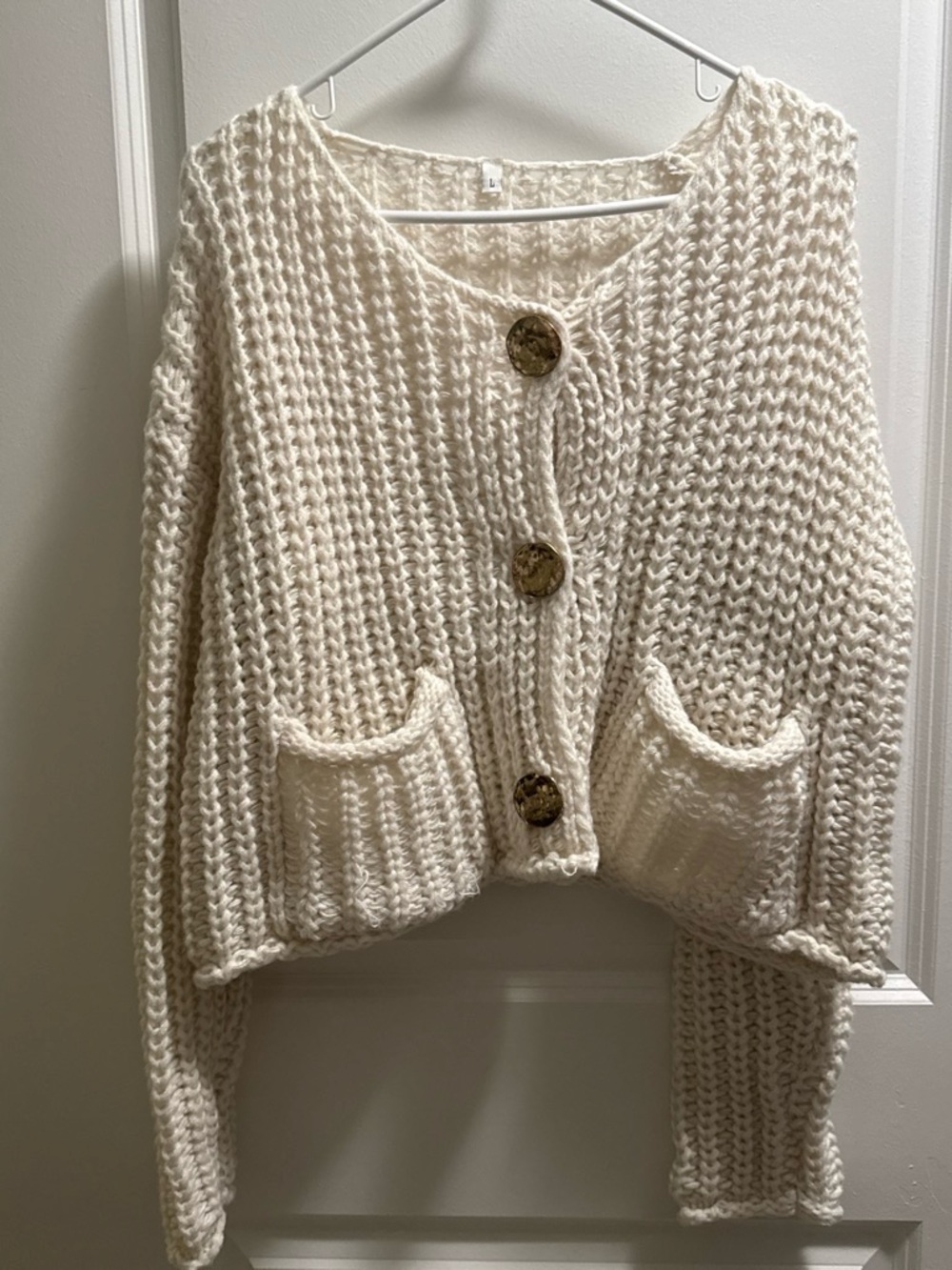 Chunky Knit Cardigan in Cream Like New